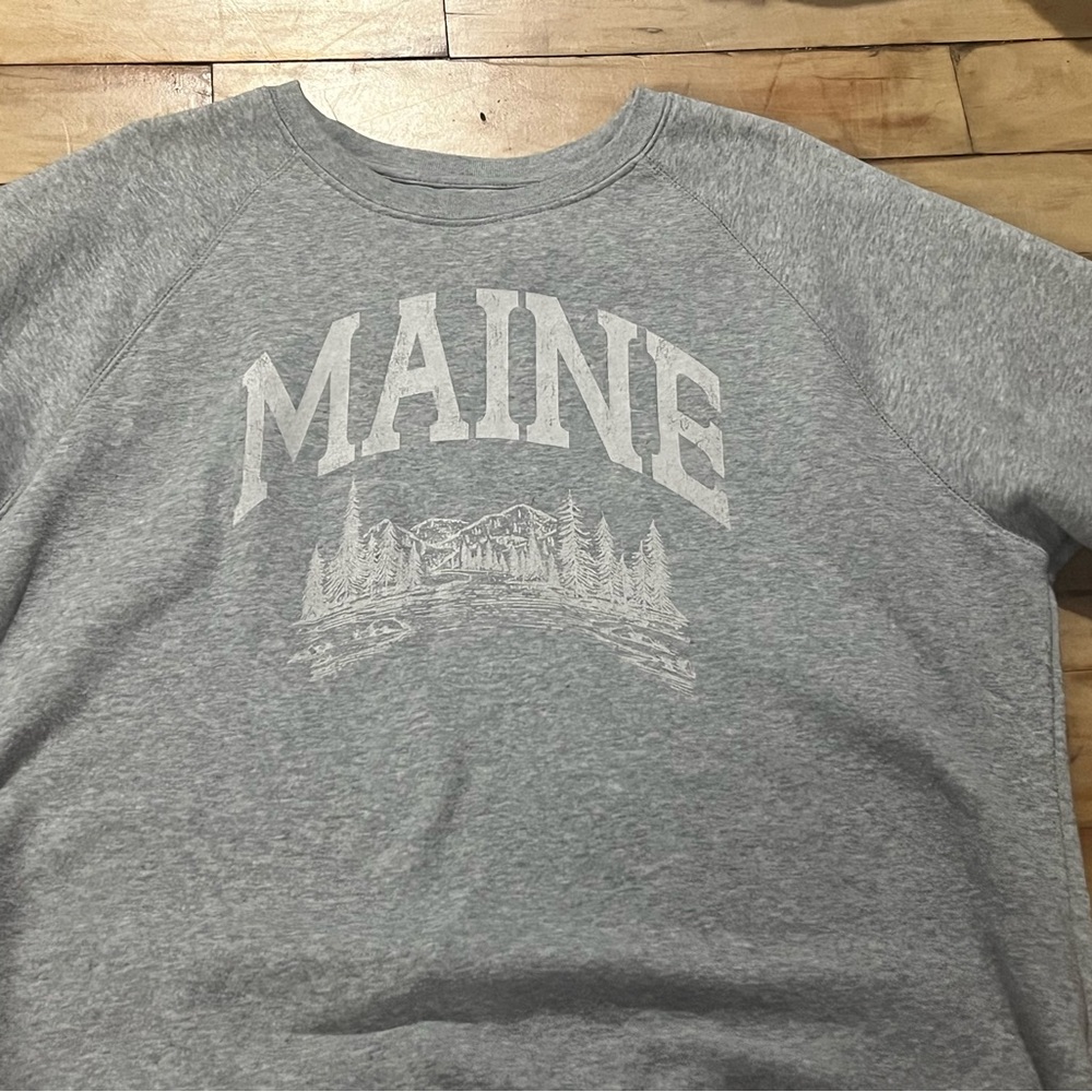 Maine Crewneck Sweater